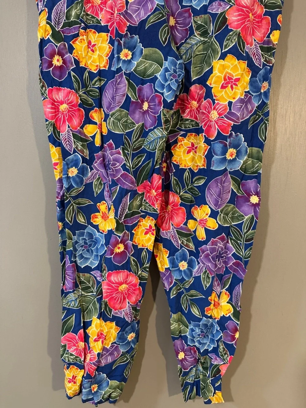 Vintage Bechamel Petite Navy Floral Cropped Pants Colorful Retro Capri - Picture 7 of 8